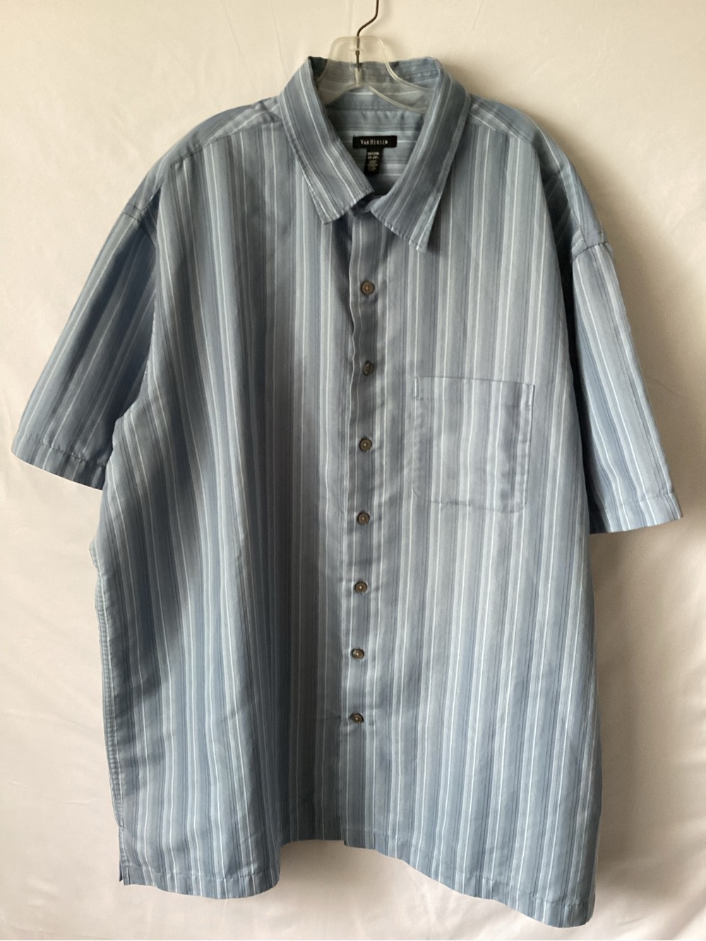 Van Heusen Pale Blue & White Striped Short-Sleeve Button-Down Shirt